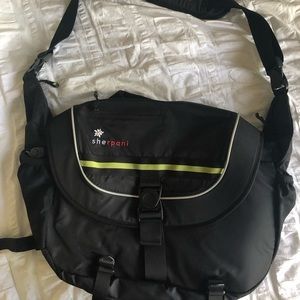 Sherpani diaper bag or tote bag